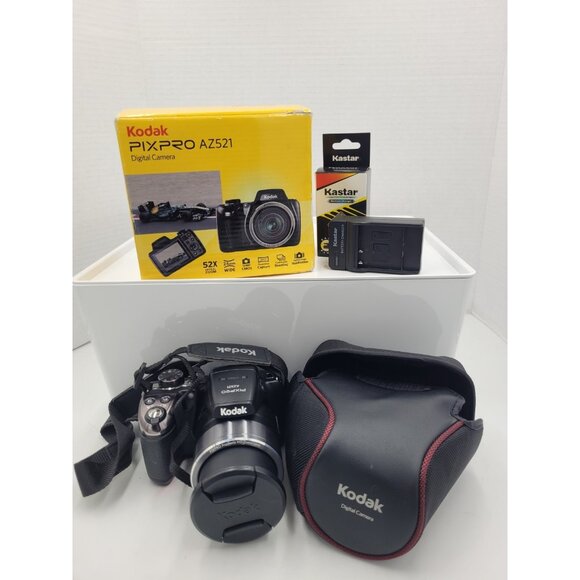 Kodak PIXPRO AZ521 16MP 52x Optical Zoom Digital Camera Bundle With Charger Case - Picture 1 of 16
